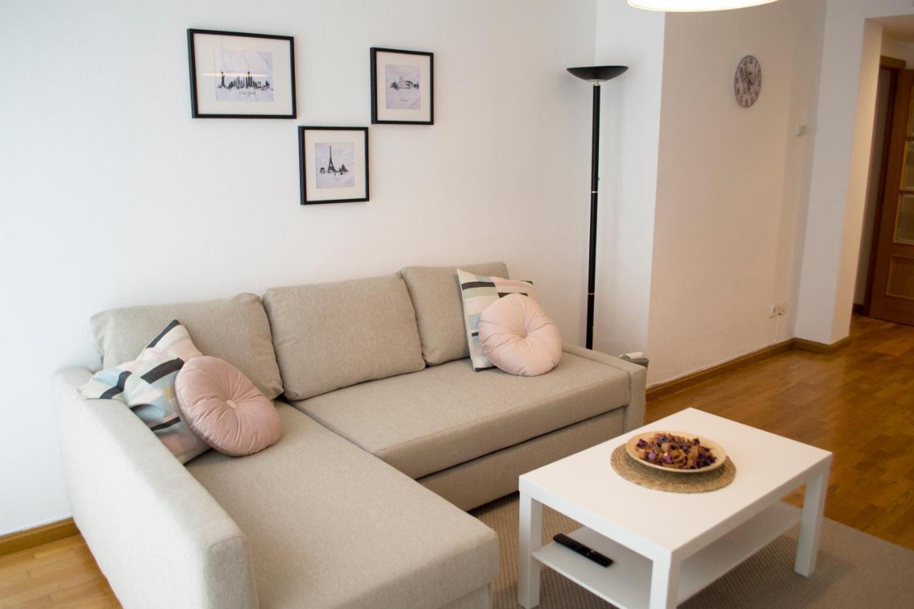 Apartamenticos Torrenueva I Zaragoza Eksteriør bilde