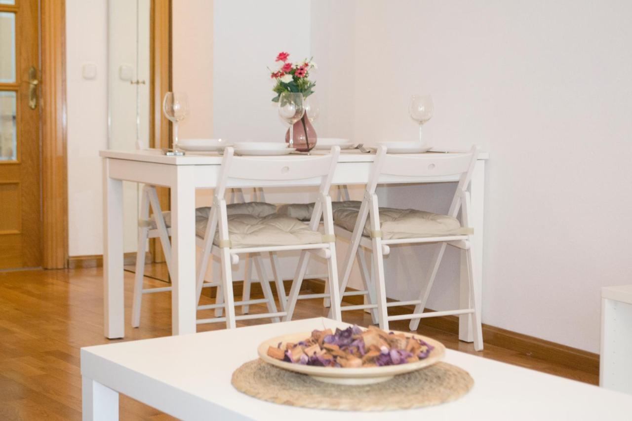 Apartamenticos Torrenueva I Zaragoza Eksteriør bilde