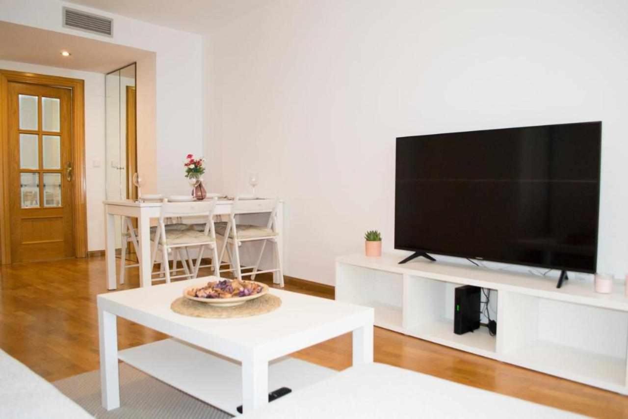Apartamenticos Torrenueva I Zaragoza Eksteriør bilde